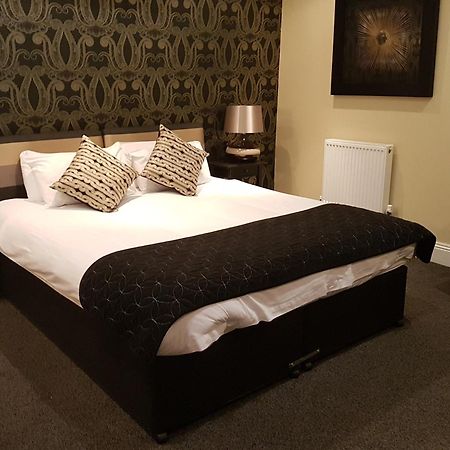 יאוביל The Keep Boutique Hotel מראה חיצוני תמונה