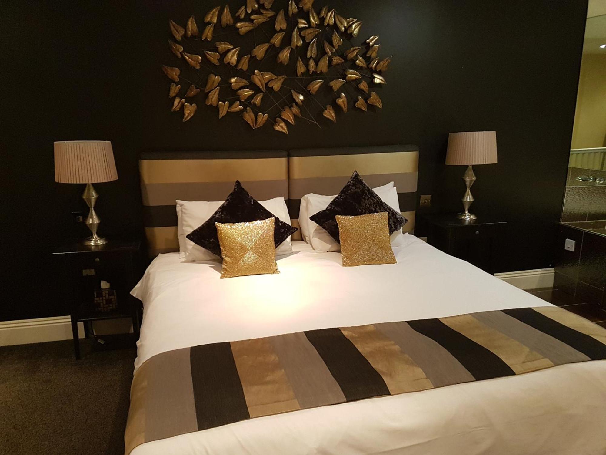 יאוביל The Keep Boutique Hotel מראה חיצוני תמונה